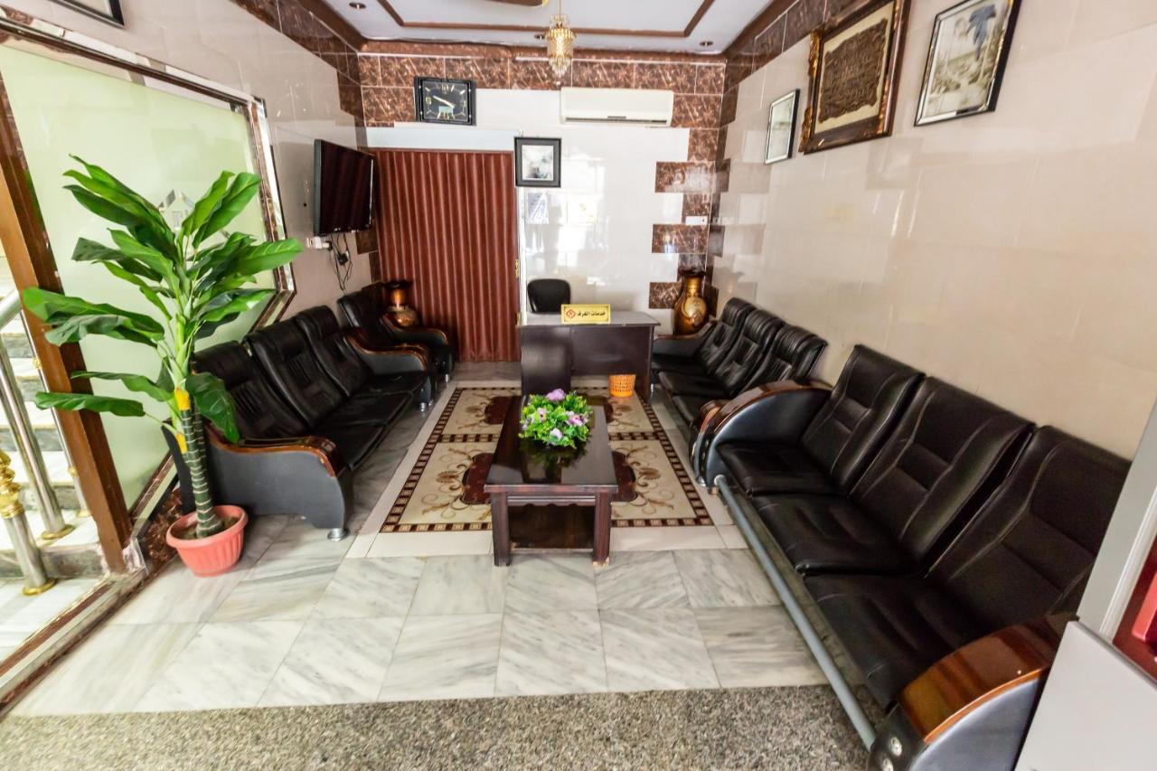 Al Eairy Furnished Apartments - Al Bahah 3 エクステリア 写真