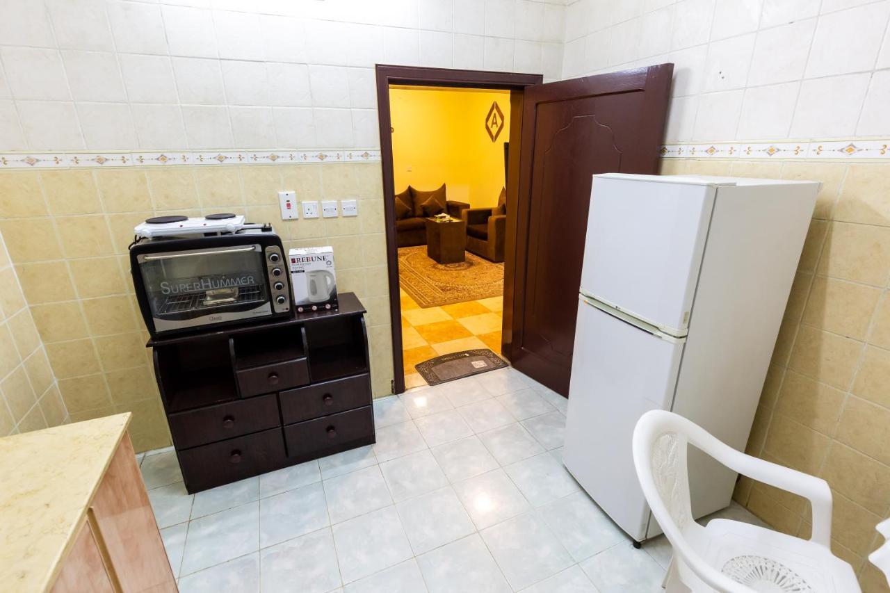 Al Eairy Furnished Apartments - Al Bahah 3 エクステリア 写真